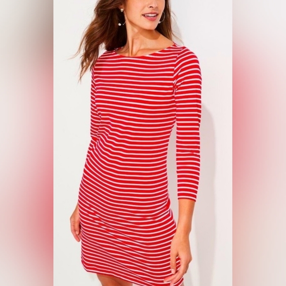 Vineyard Vines Dresses & Skirts - Vineyard Vines Sankaty Boatneck Shift Dress in Red Striped  XL